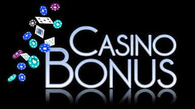 Pelimerkkejä, pelikortteja ja Casino Bonus -teksti